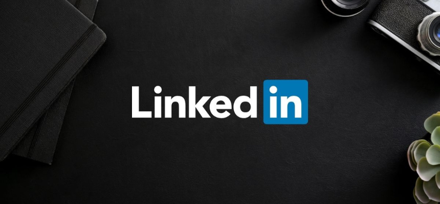 How to Enable Dark Mode on the LinkedIn App and Website